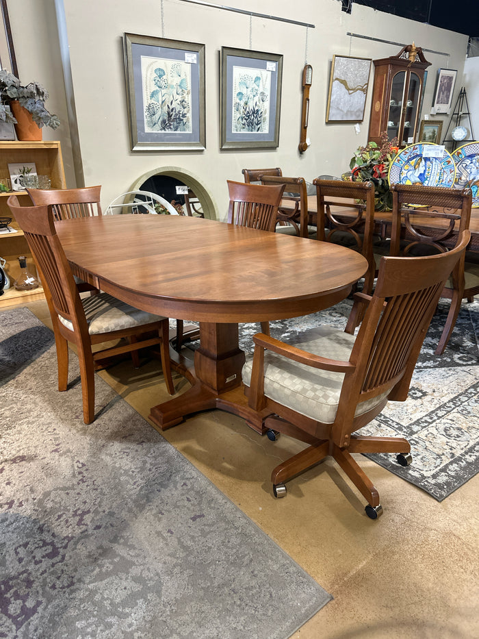 Canadel Solid Maple 5 Piece Dining Table & 4 Chairs