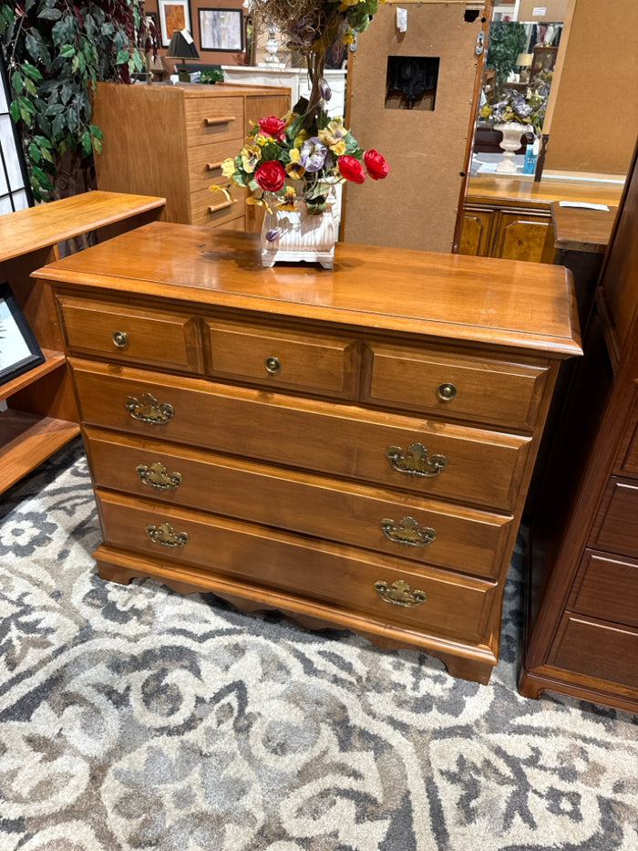 Roxton Solid Maple 4 Drawer Dresser