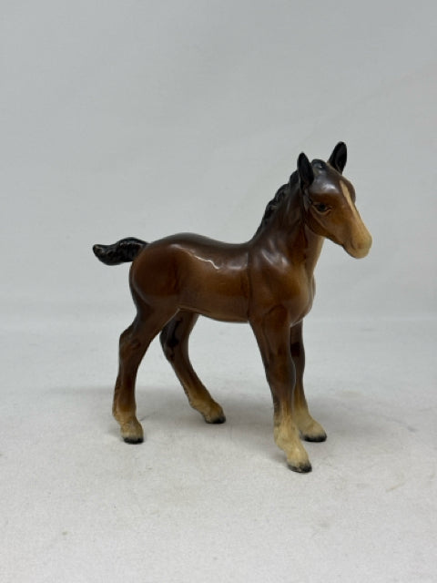 Beswick Porcelain Chestnut Brown Foal Figurine