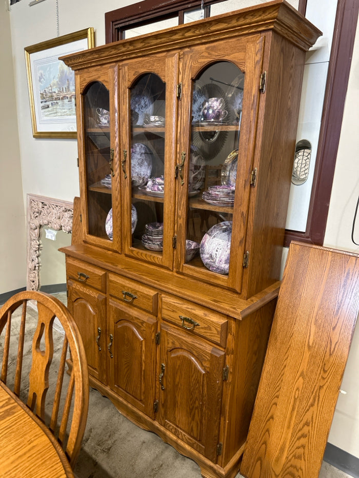 Solid Oak 6 Door 3 Drawer Buffet & Hutch