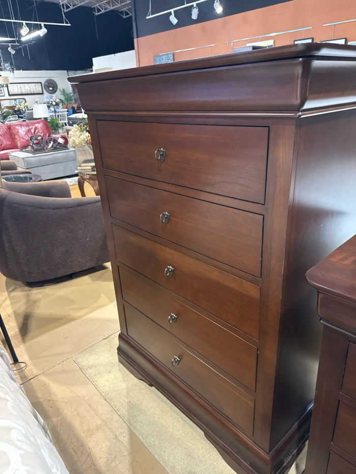 West Bros Solid Wood 5 drawer Chest