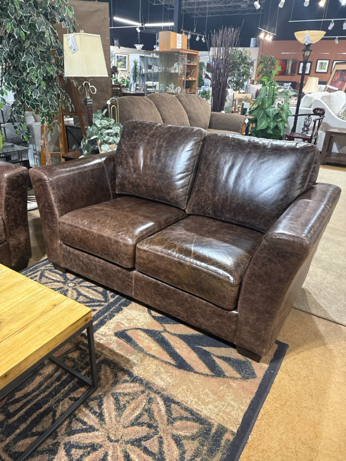 Genuine Leather Love Seat With Detached Cushions