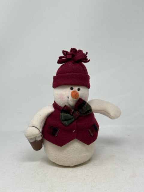 Stuffed Snowman Table Decor
