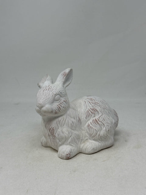 Distressed White Bunny Statue