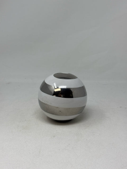 Silver & White Stripped Accent Ball