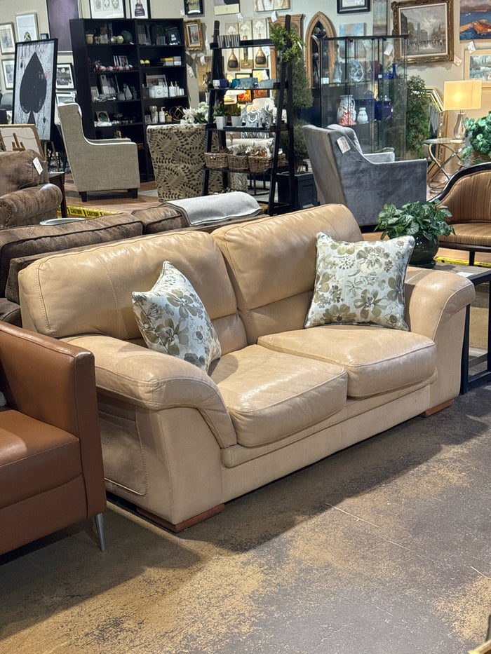 Genuine Leather Love Seat (Damaged)