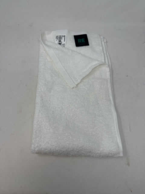 RE White Hand Towel [MHF]