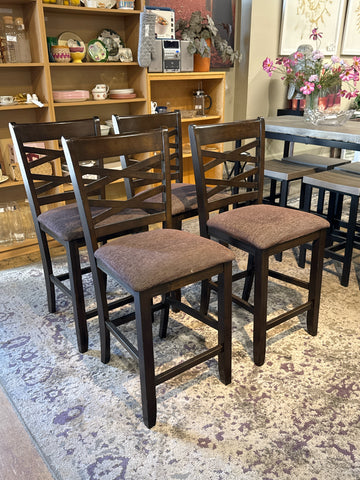 Dining Room &amp; Kitchen