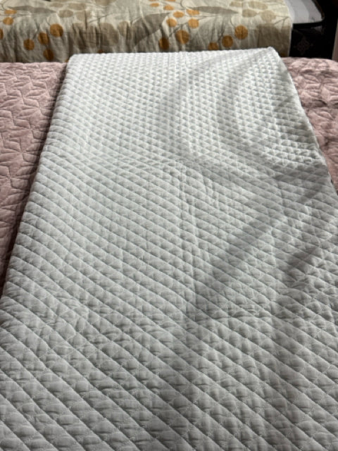 Shabby Chic White Quilted Blanket [MHF]