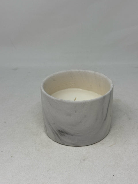 Bouclair Faux Marble Candle [MHF]