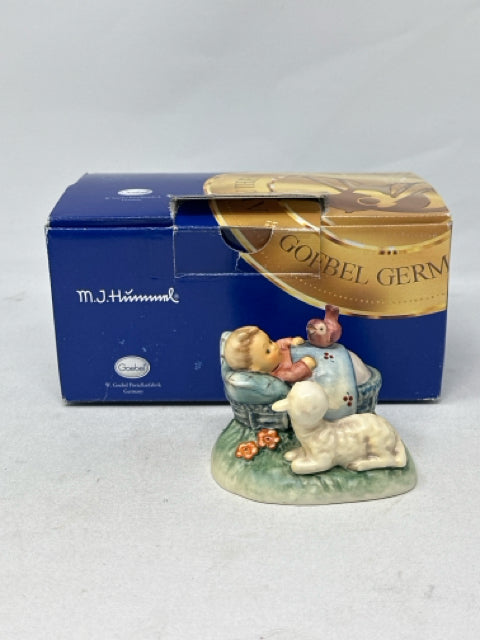 Goebel Hummel "The Guardian" Figurine