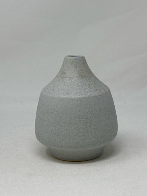 CB2 Miniature Lunar Vase Ivory [MHF]
