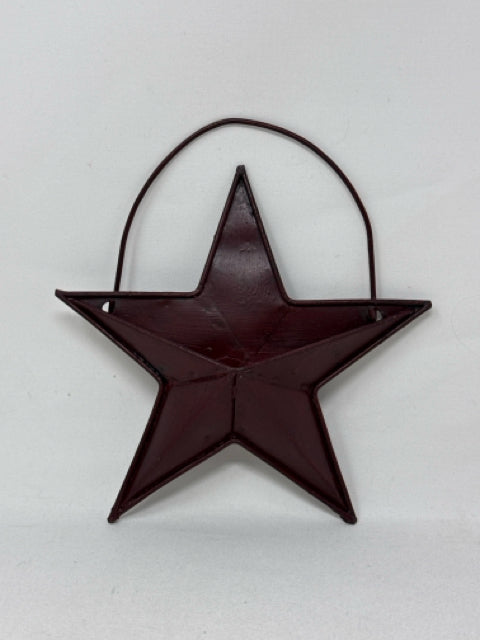Red Hanging Metal Star