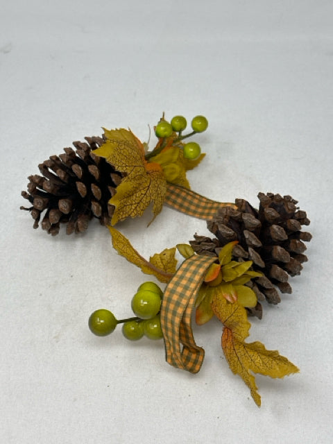 Pair of Pinecone Ornaments