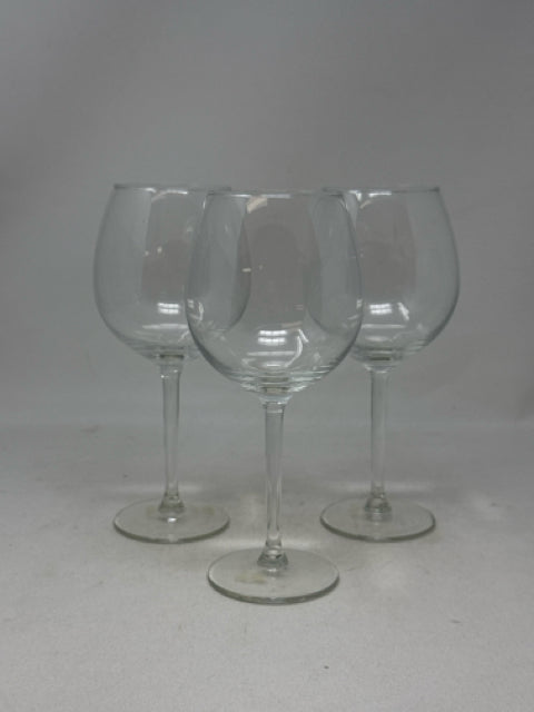 Set of 3 Wine Glasses [MHF]