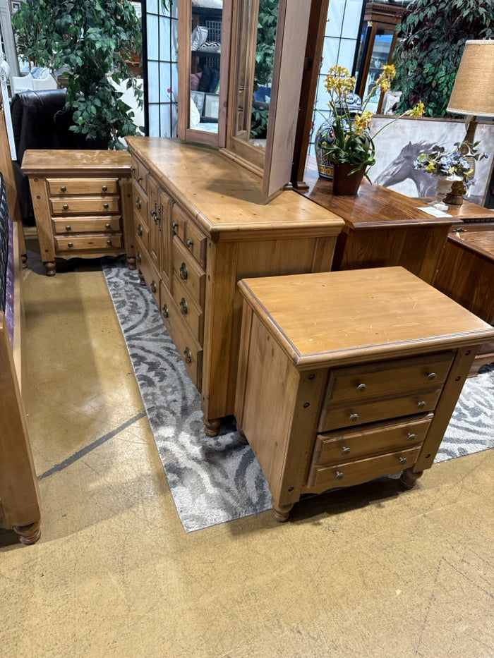 Pair of Palliser 2 Drawer Night Stands