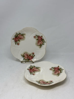 Pair of 8" Skye McGhie Country Rose Plates