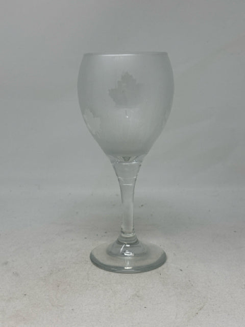 Frosted Maple Leaf Wine Glass