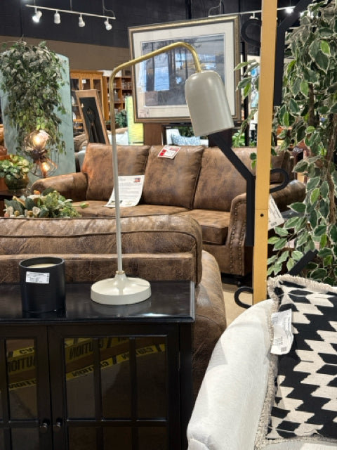 Gold/Taupe Table Lamp [MHF]
