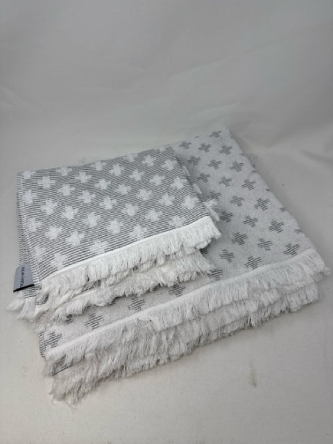 Collin & Justin Grey & White 2 Bath Towels/2 Hand Towels [MHF]