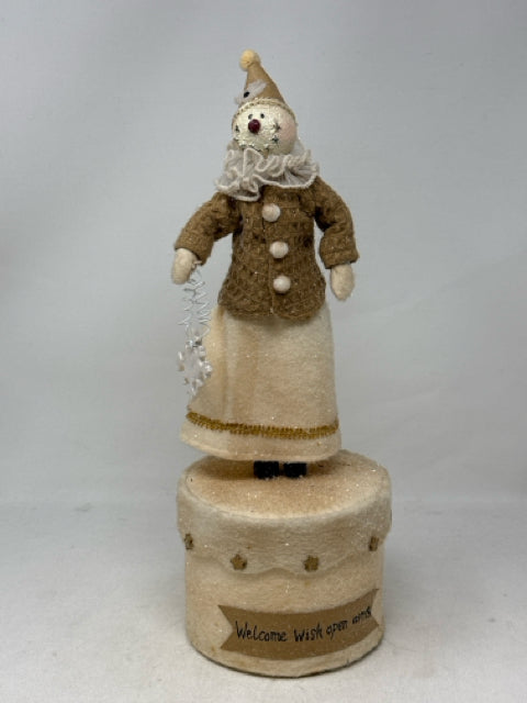 Felt Snowman Holiday Table Decor