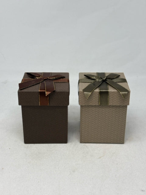 Pair of Dark & Light Brown Small Gift Boxes