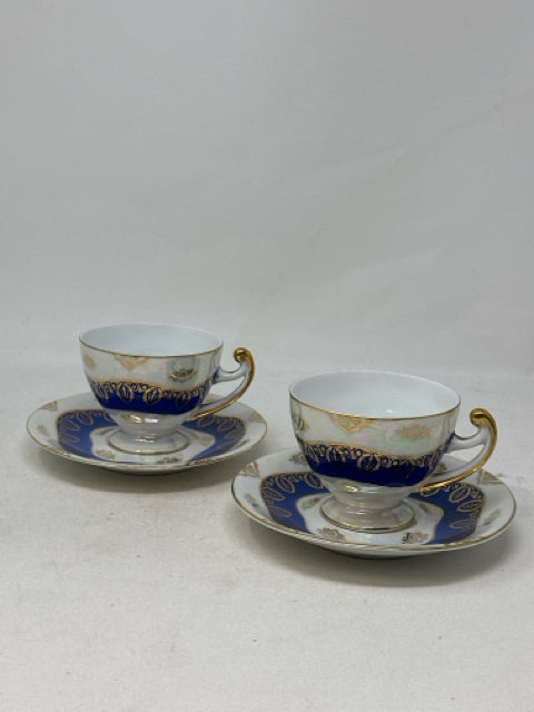 Pair of Elbogen Czechslovakia Blue & White Iridescent Tea Cups