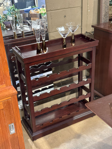 Dining Room &amp; Kitchen