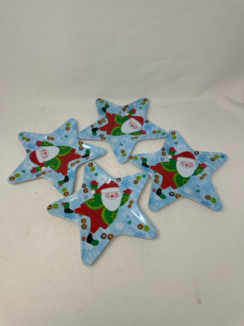 Set of 4 Small Melamine Star Santa Plates