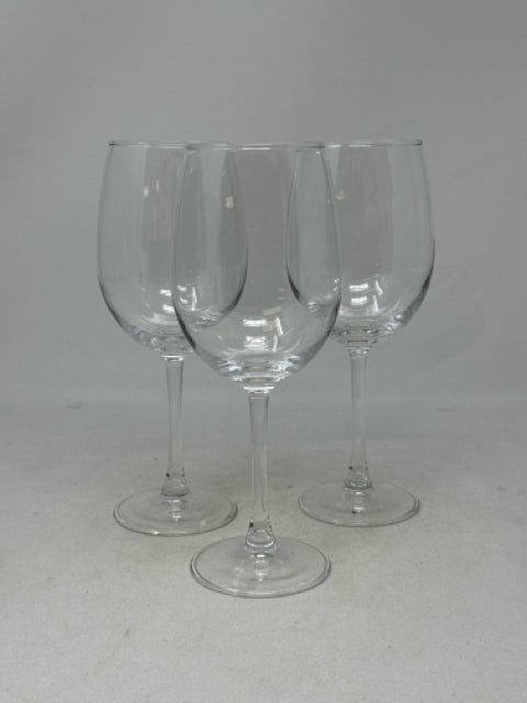Set of 3 Wine Glasses