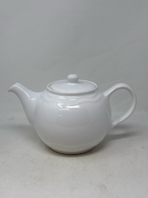 White Teapot