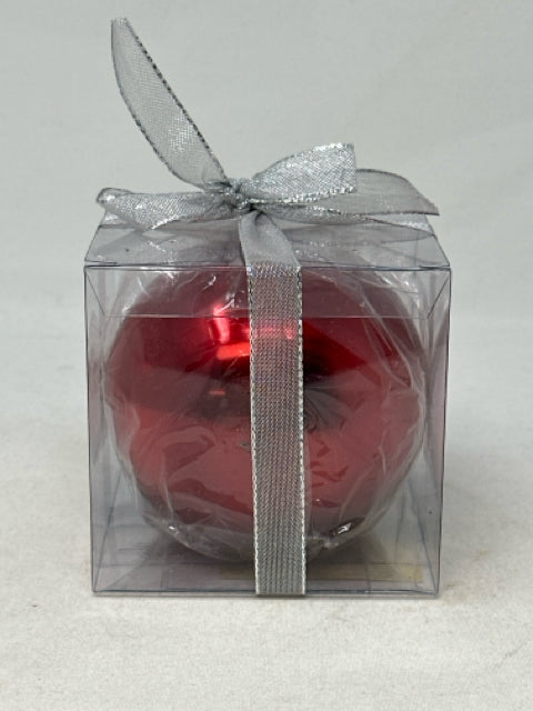 Round Red Candle in Package