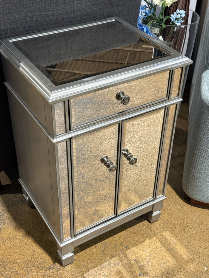 Pier 1 Imports 2 Door 1 Drawer Mirrored Cabinet