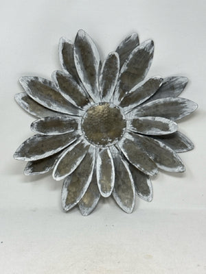 White Washed Tin Flower Wall Decor