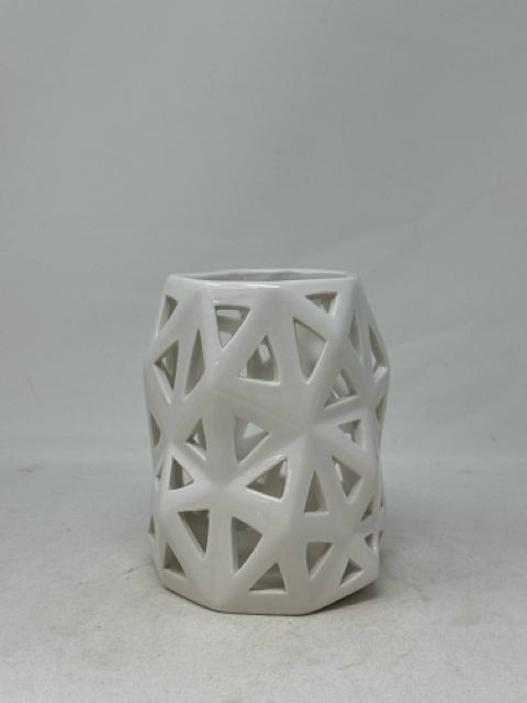 White Geometric Ceramic Table Decor [MHF]