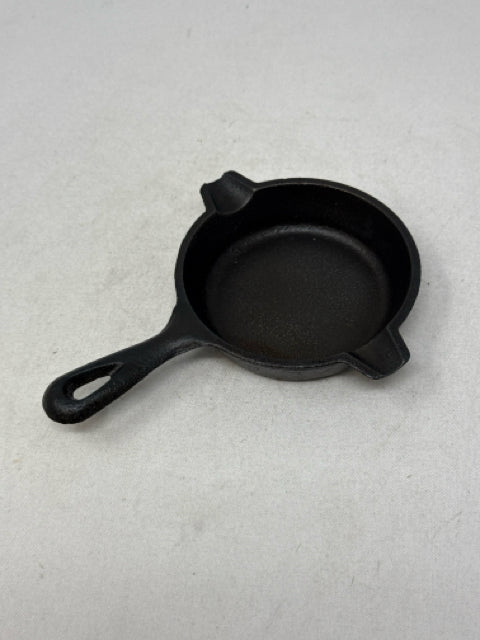 Lodge Mini Cast Iron Skillet