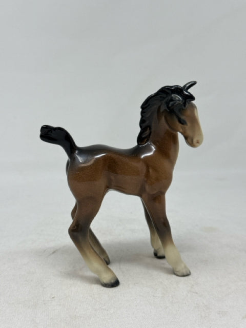 Beswick Porcelain Chestnut Brown Foal Figurine