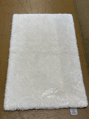 White Plush Bath Mat