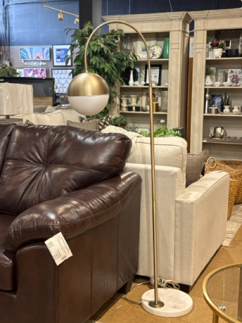 Gold/White Globe Floor Lamp [MHF]