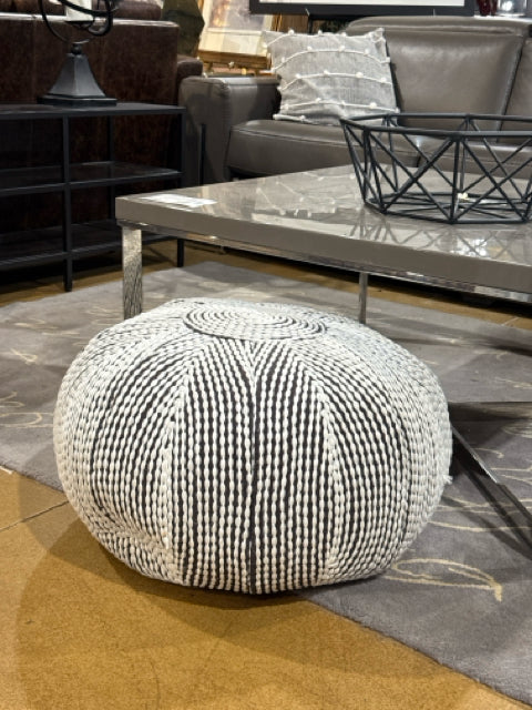Black & White Pouf Ottoman [MHF]
