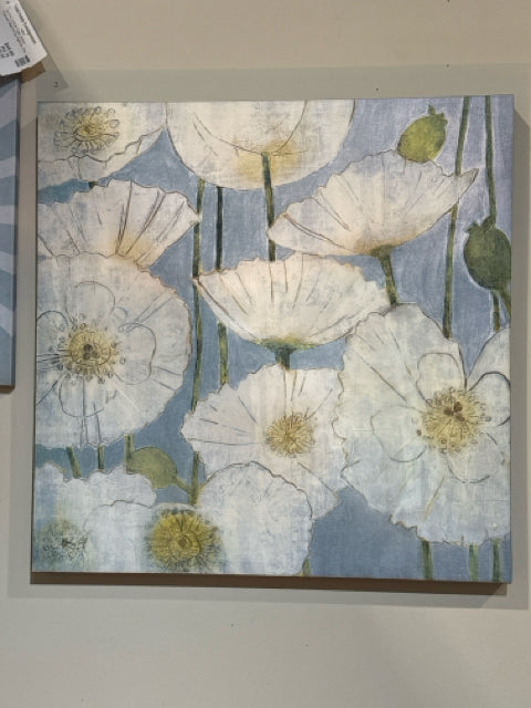 Square Canvas White/Blue Floral Wall Art