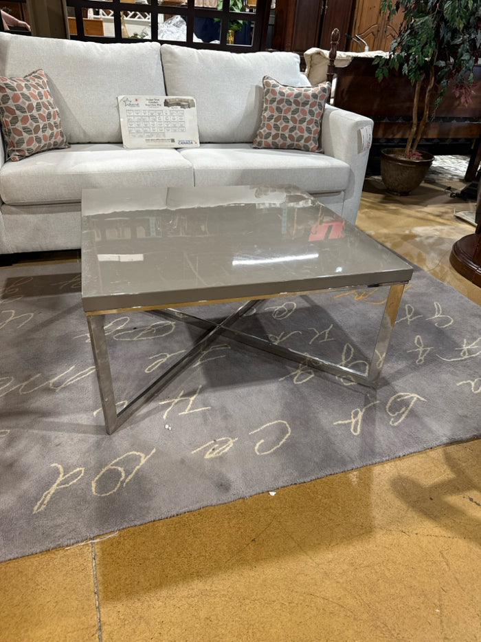 2 Piece Coffee & 1 End Table [MHF] (Damaged Scratched)