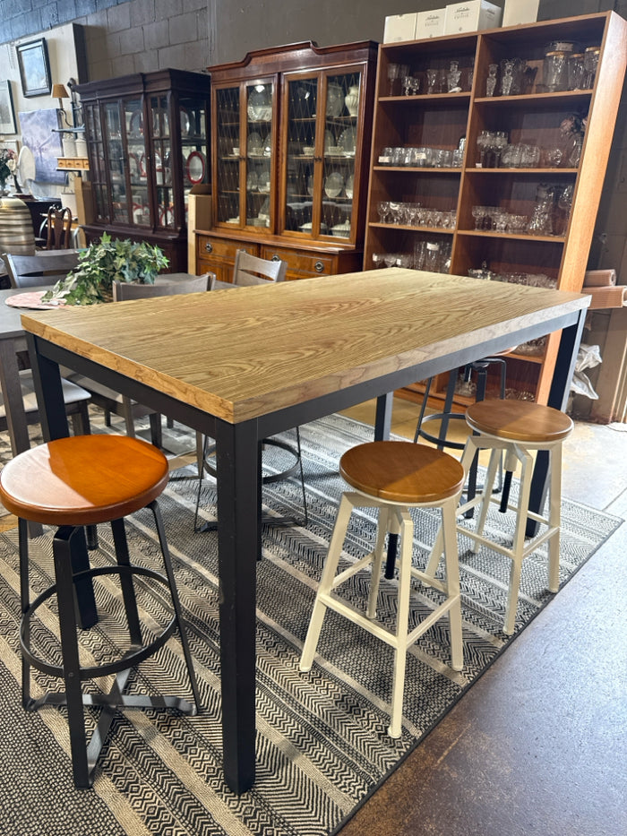 Bar Height Table [MHF]