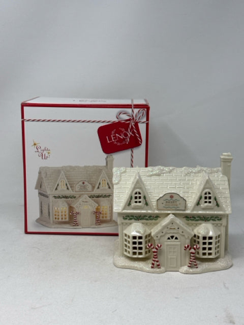 Lenox Holiday Village Porcelain Lit Sweet Shoppe