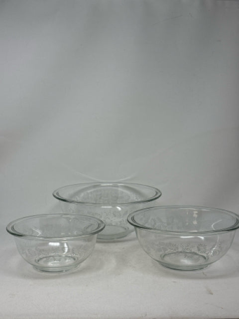 Vintage Pyrex Colonial Mist White Lace Nesting Mixing Bowls