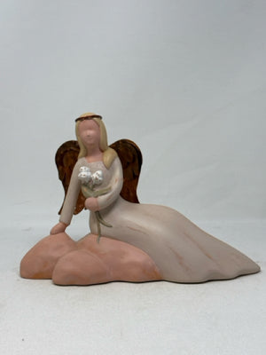 Gentle Souls "Serenity" Sculpted by hand in Clay Angel Figurine