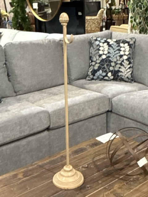 Cast Iron Wreath Stand