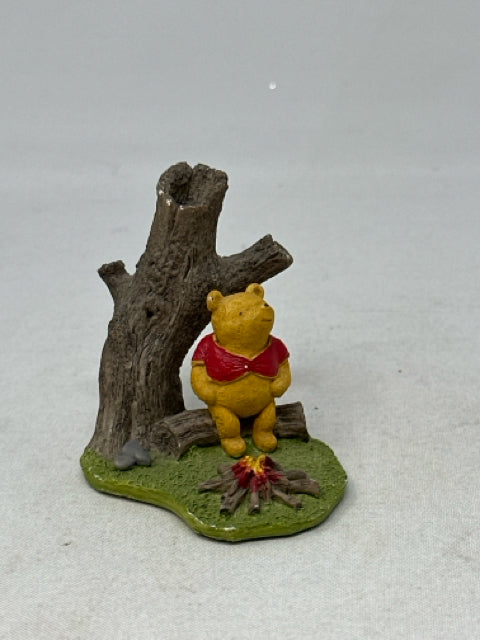 Hand Painted Devon England Winnie the Pooh Figurine