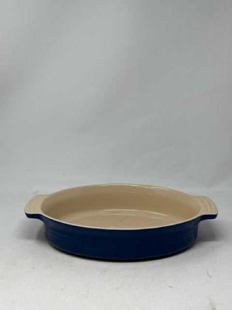 Le Creuset Oval Stoneware Baking Dish