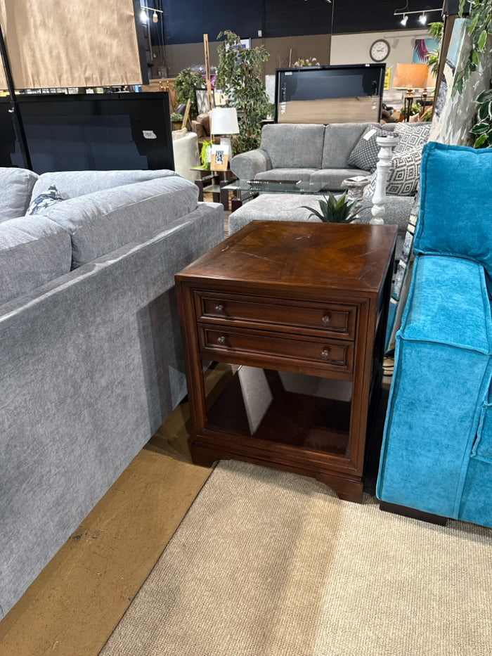 Stanley 2 Drawer End Table